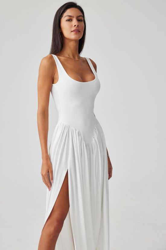 Aurora Rundhals-Abgerundetes-Saum Maxikleid