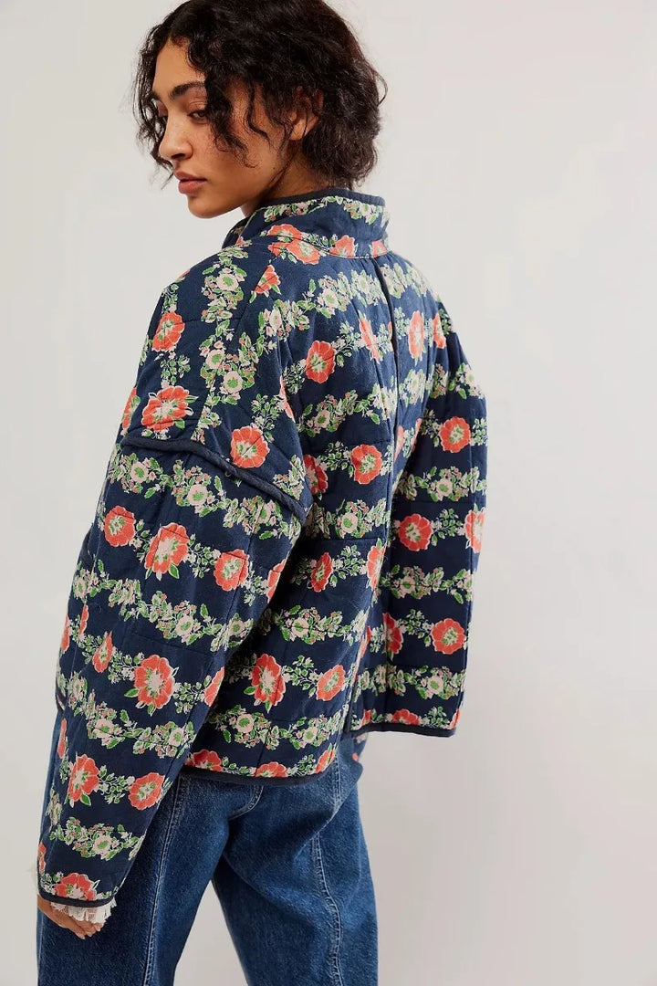 Eira Blumen-Quilted Cropped Jacke