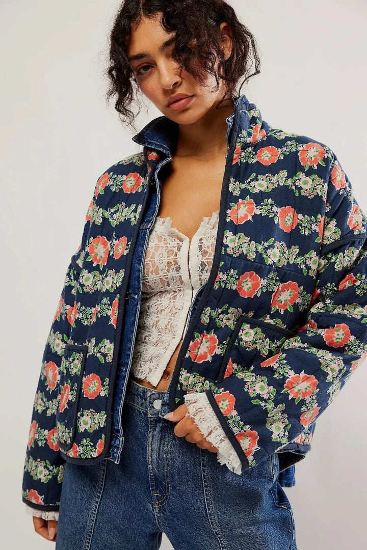 Eira Blumen-Quilted Cropped Jacke