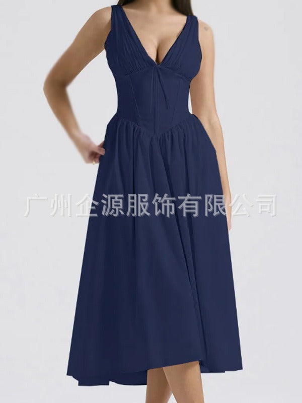 Dramatisches Corset-Maxikleid mit tiefem Dekolleté
