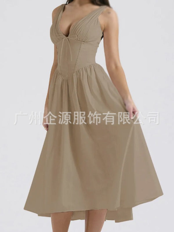 Dramatisches Corset-Maxikleid mit tiefem Dekolleté