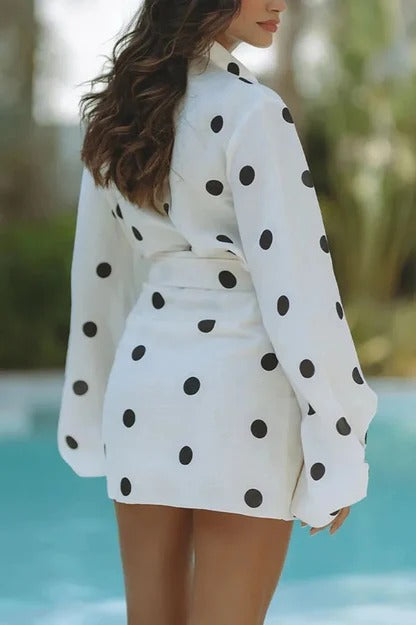 Lena - Elegantes Leinen-Outfit mit Pünktchenmuster Bluse & Rock