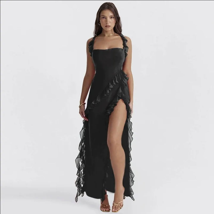 Rüschen-Maxikleid mit hohem Beinschlitz